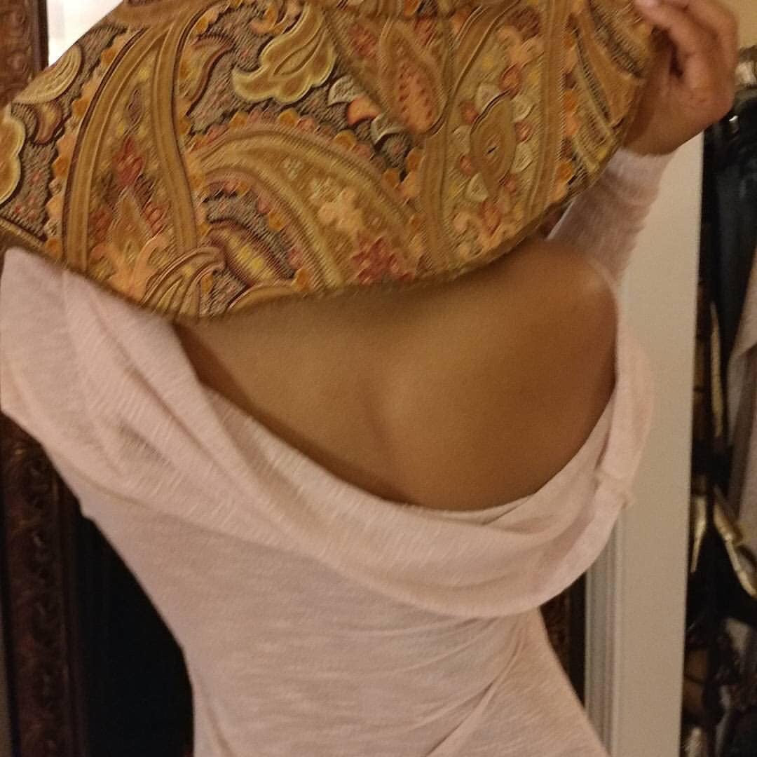 Wide Collar Tunic Top